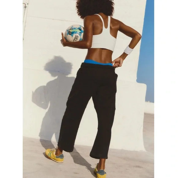 9067. Free People Top Score Barrel Pants - Picture 2 of 4